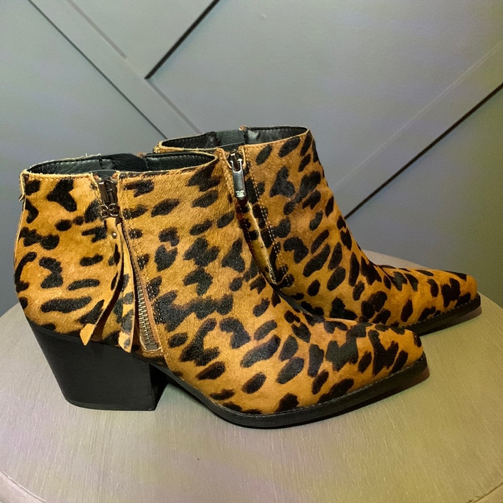 Sam Edelman “Walden” Leather Leopard Boot